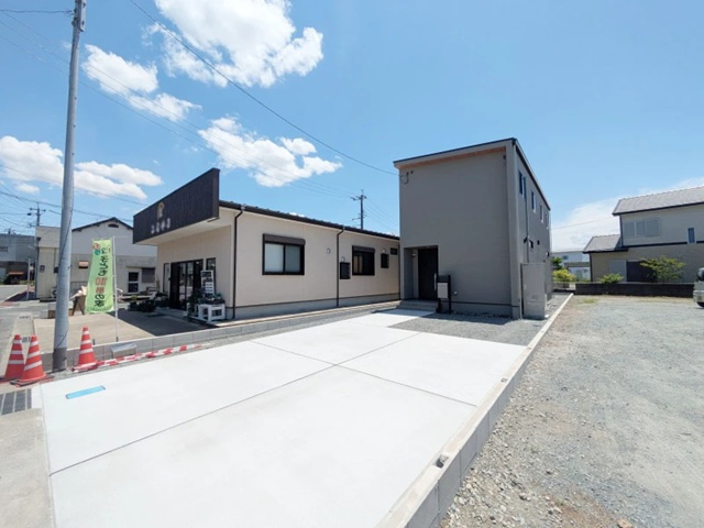 宇土市定府町の新築一戸建の外観