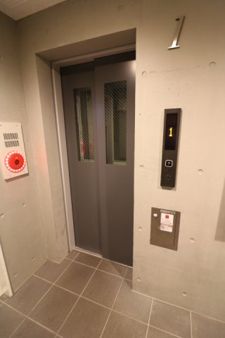 エレベーター