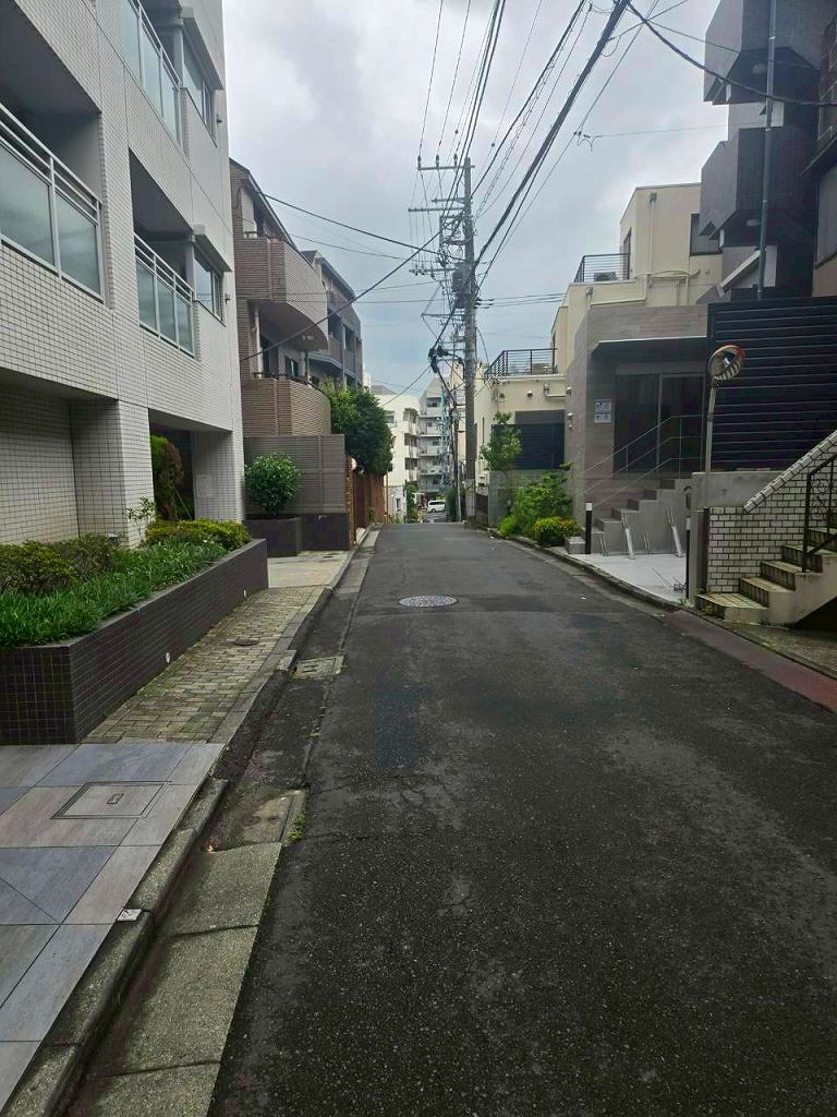 レジディア四谷三丁目の周辺
