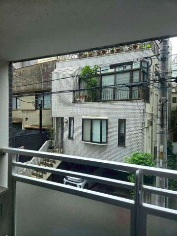 レジディア四谷三丁目の展望
