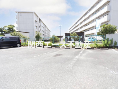 【駐車場】 | ビレッジハウス北口