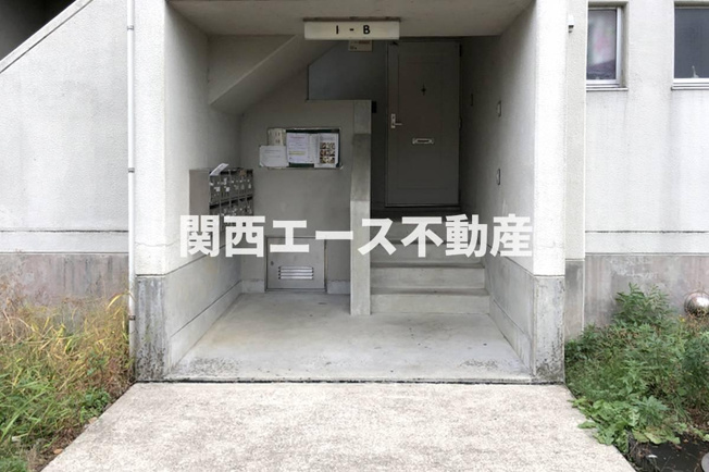 【エントランス】 | ビレッジハウス北口