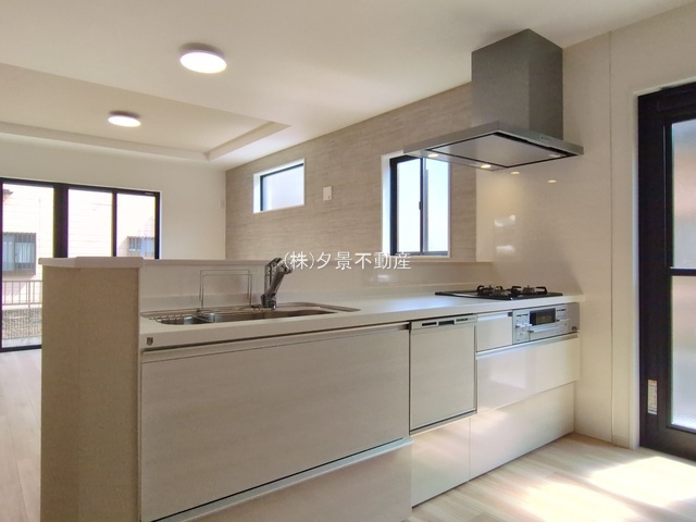《仲介手数料無料》上尾市中妻５丁目12-42新築一戸建てリガーレ