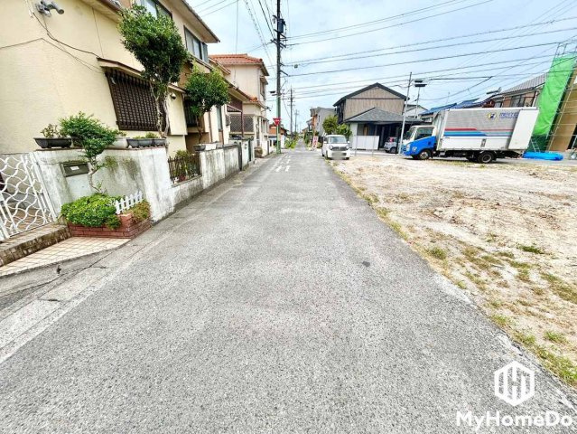 守山区中志段味　1期の前面道路含む現地写真