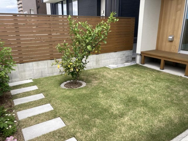 香南市野市下井　中古戸建ての庭