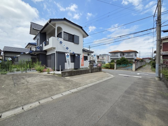 太田市新道町1期　中古住宅の外観