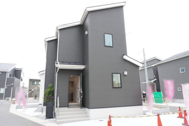 草加市苗塚町 新築分譲住宅 全16棟 16号棟
