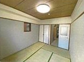 池長ビルの寝室
