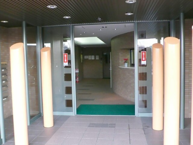 セントラルステージ千里１番館の玄関