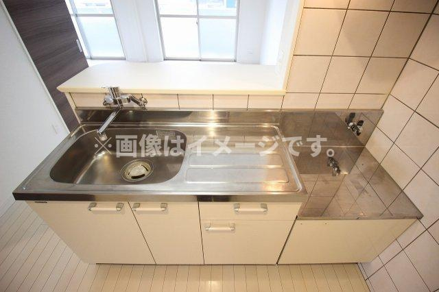 （仮称）都城市中町マンションのキッチン|お料理しやすいキッチンです