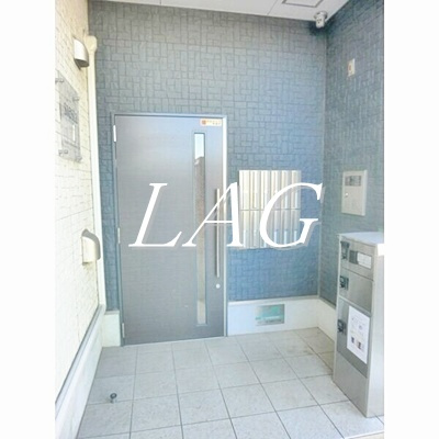 【エントランス】 | シエスタ | エントランスです。