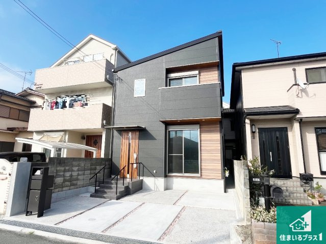 加古川市加古川町寺家町　新築一戸建ての外観|安心の10年保証！外観を美しく保ち、雨水で汚れを落とします！気になることがありましたら、お気軽にお問い合わせください！