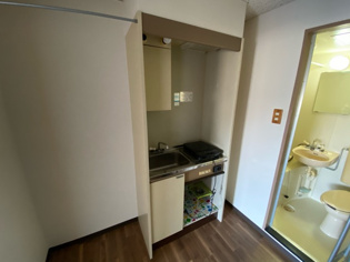 壁付けキッチンでスペースを有効活用できます！