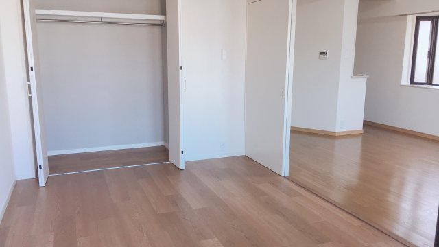 ピュアライフビルの収納