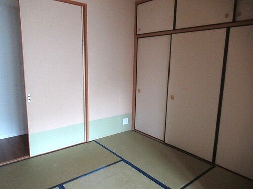アンピール熊本城のその他|和室約４．５畳