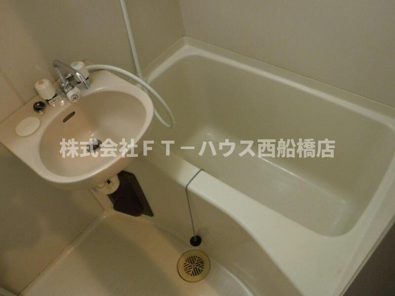 パスコ行徳の浴室