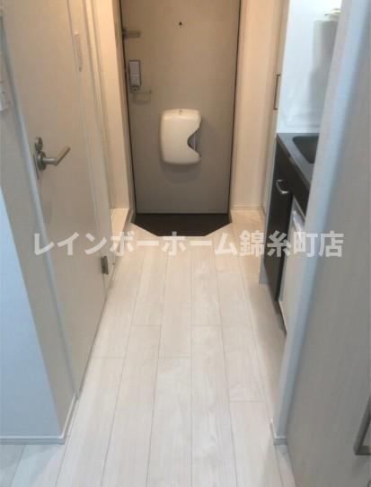 江東区東砂８丁目のアパートの玄関
