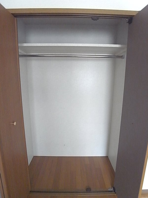 ヴェルドミールゆりのき台の収納