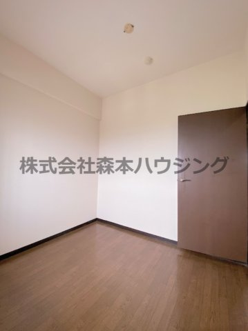 【洋室】 | 　ソフィアコート | 使い勝手のいい洋室です