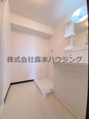 【洗面所】 | 　ソフィアコート | ゆったりとスペースのある洗面所