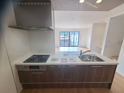 【内観：施工例】 | 塩屋台２丁目　新築戸建 | 同社同仕様参考写真です