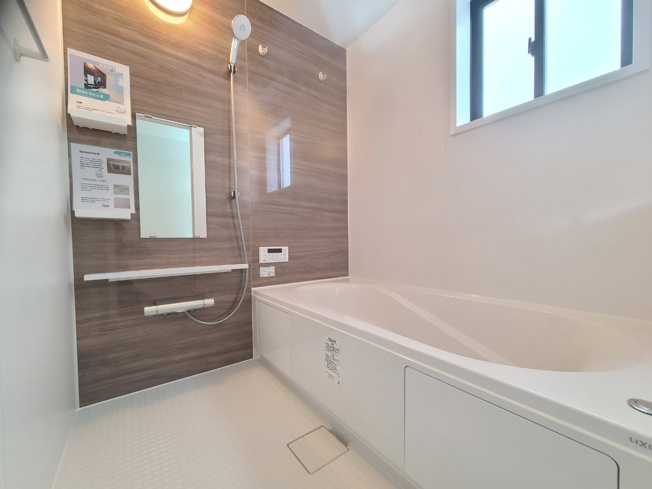 【内観：施工例】 | 塩屋台２丁目　新築戸建 | 同社同仕様参考写真です