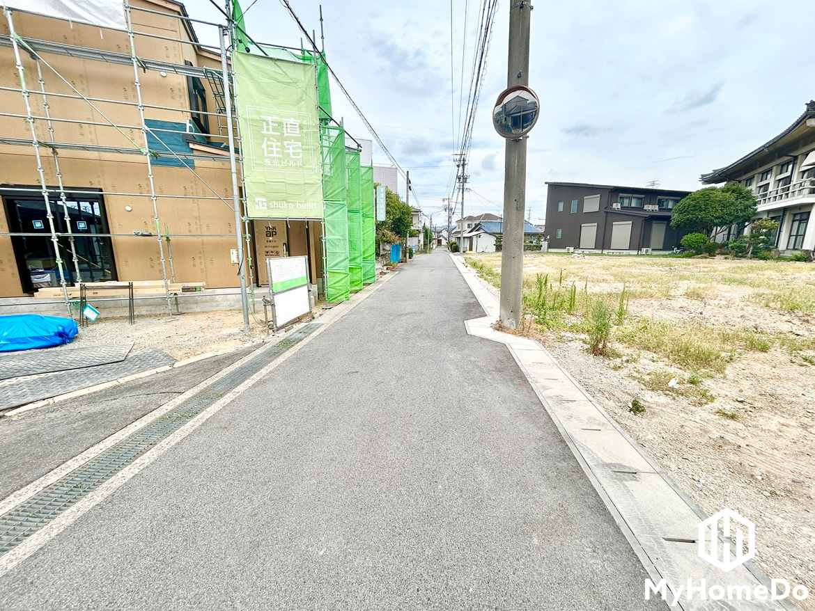 守山区中志段味　1期の前面道路含む現地写真