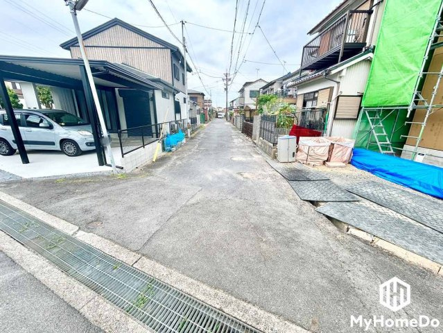 守山区中志段味　1期の前面道路含む現地写真