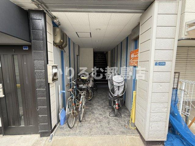 森小路矢野マンションのエントランス