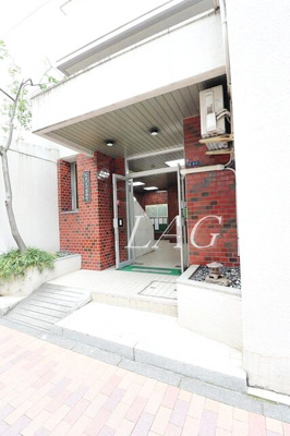 【エントランス】 | いづみハイツ茅場町 | エントランスです。