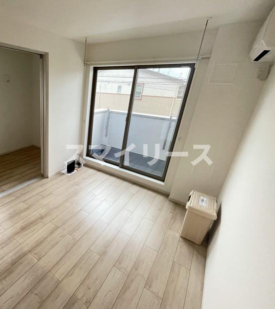 KEIAI RESIDENCE 南柏Ⅱの居間・リビング