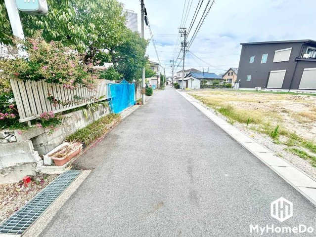 守山区中志段味　1期の前面道路含む現地写真