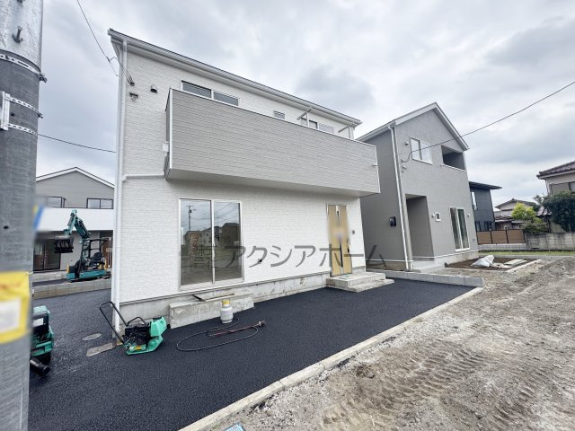 入間市扇台1丁目・全5棟　新築一戸建　4号棟の駐車場|現地写真（2026年9月1日撮影）