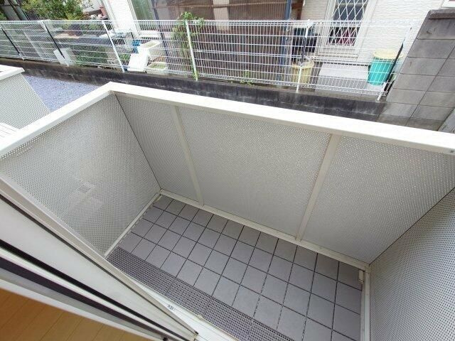 イースターリリー川口のバルコニー