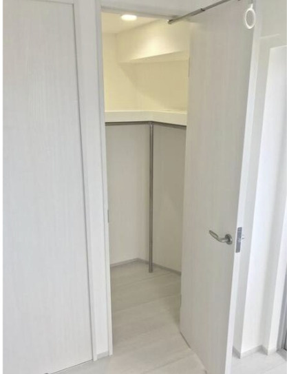 B CITY APARTMENT SUGINAMI TAKAIDOの収納