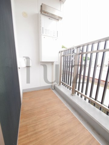 KDXレジデンス天王町のバルコニー