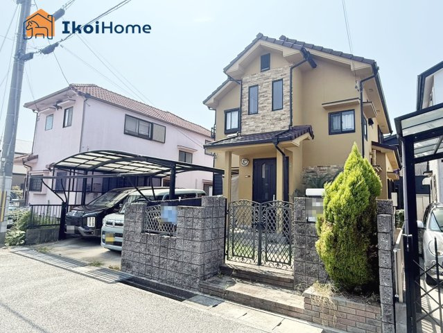 神戸市西区玉津町高津橋　中古戸建の玄関|物件・当店の最寄駅まで無料送迎！最短10分で指定場所へお迎えに向かいます！まずはお問い合わせください