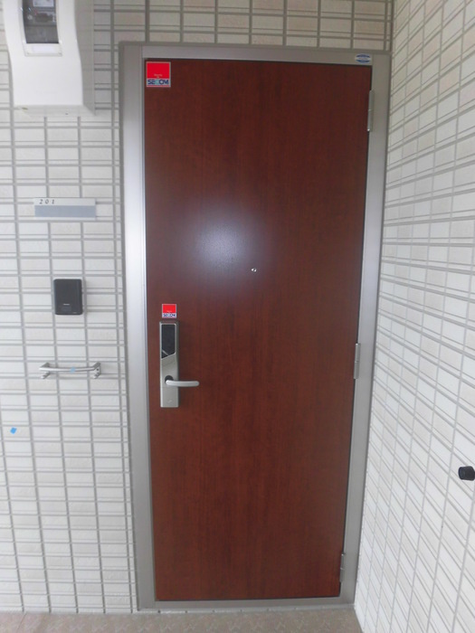 カーサレガシーＫの玄関
