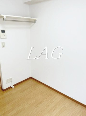 【居間・リビング】 | シェスタチャペル | 洋室のお部屋です。