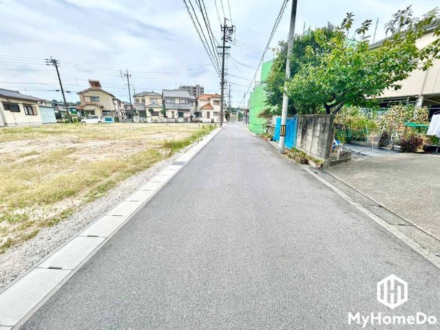 守山区中志段味　1期の前面道路含む現地写真