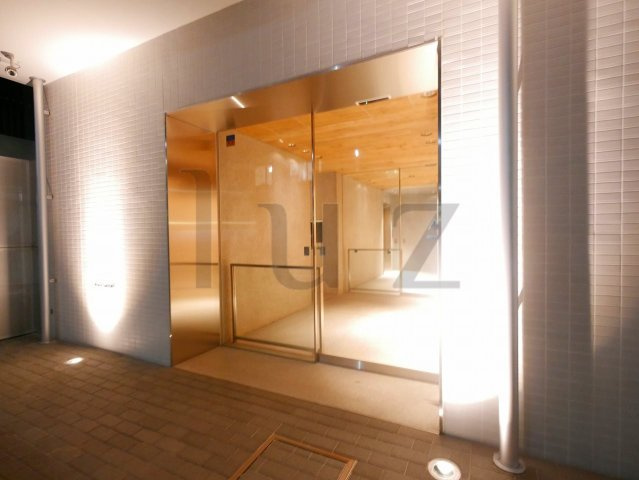 エキュームカワサキのエントランス