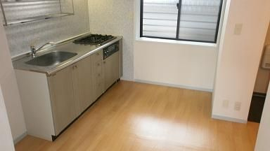 ベルメゾン鈴木の居間・リビング