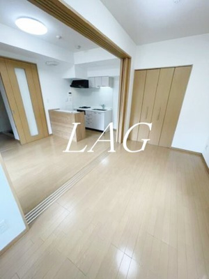 【居間・リビング】 | グランドテラス新宿 | 洋室のお部屋です。