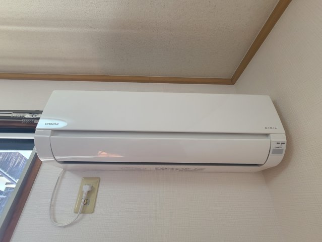 グランドハイツ三野の設備|西側洋室6帖　エアコン