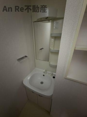 エヌステージ南鳩ケ谷の独立洗面台