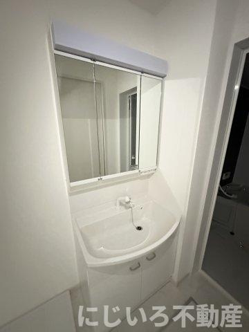 GRAND見能林の洗面所