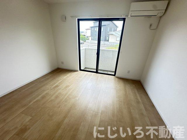 GRAND見能林の居間・リビング
