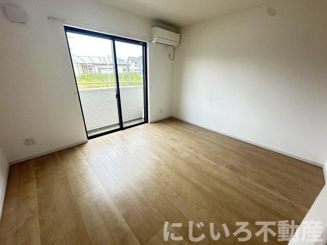 GRAND見能林の寝室