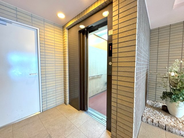 グラビスコート南流山のその他共用部分|エレベーター