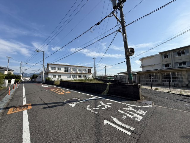 岸和田市池尻町　建築条件なし土地の前面道路含む現地写真